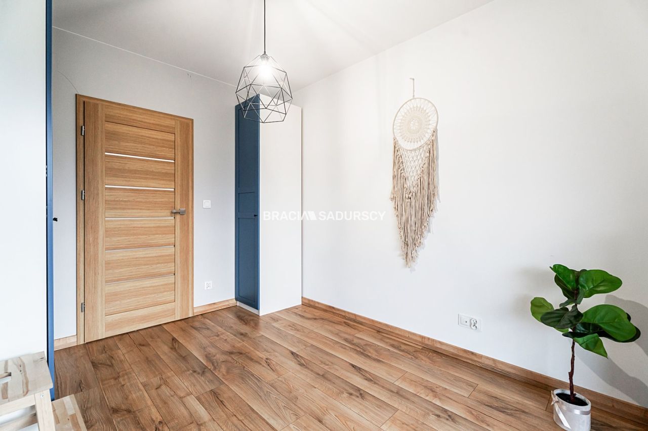 Mieszkanie 5-pokojowe Kraków, ul. ks. Stanisława Truszkowskiego. Zdjęcie 20