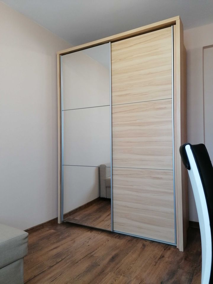 Mieszkanie 3-pokojowe Kielce, ul. Targowa. Zdjęcie 2