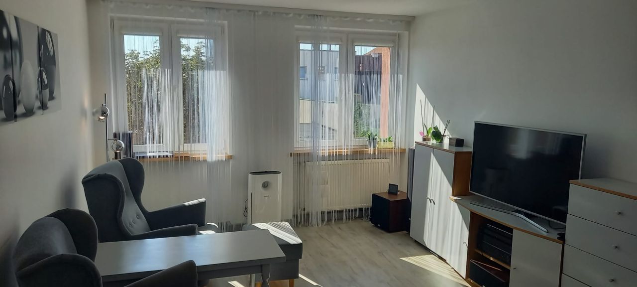 Mieszkanie 3-pokojowe Bytom Odrzański, ul. Rynek. Zdjęcie 9