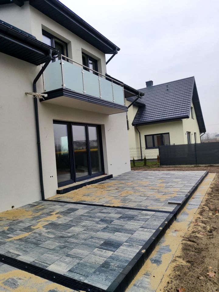 bliźniak, 4 pokoje Kąty, ul. Akacjowa. Zdjęcie 12