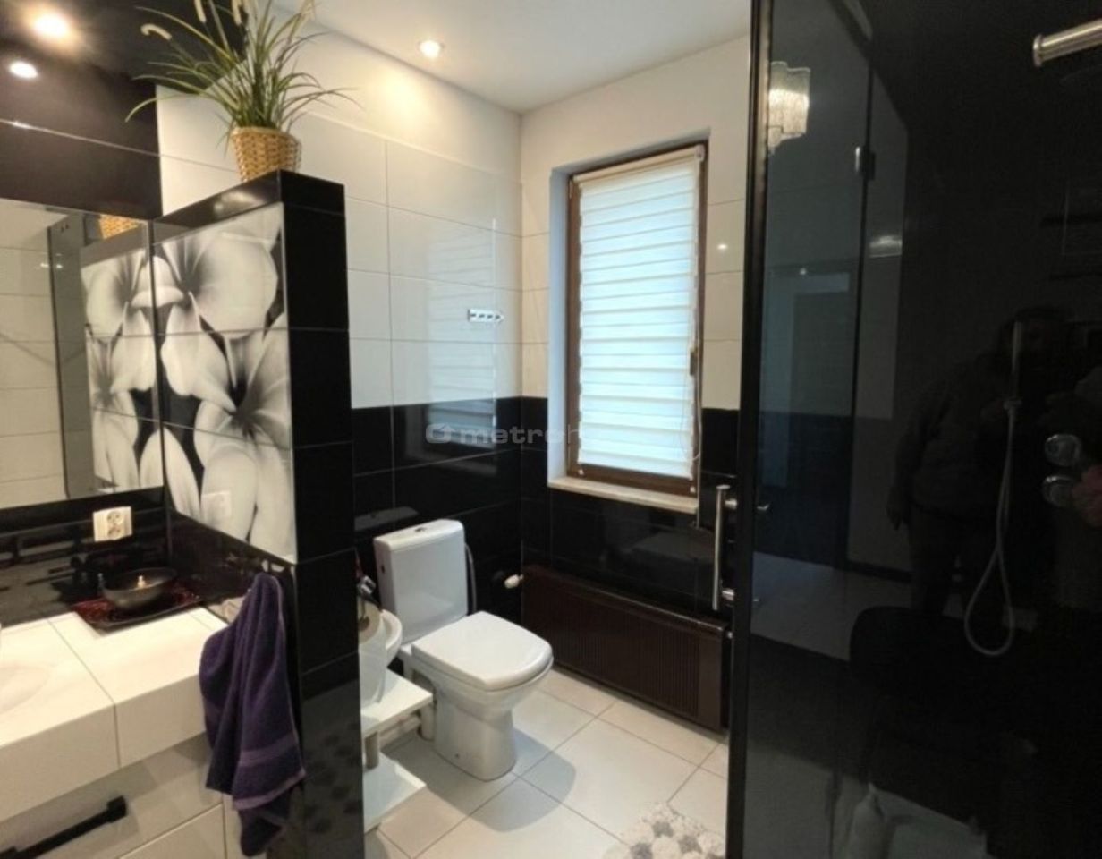 dom wolnostojący, 8 pokoi Radzymin. Zdjęcie 8