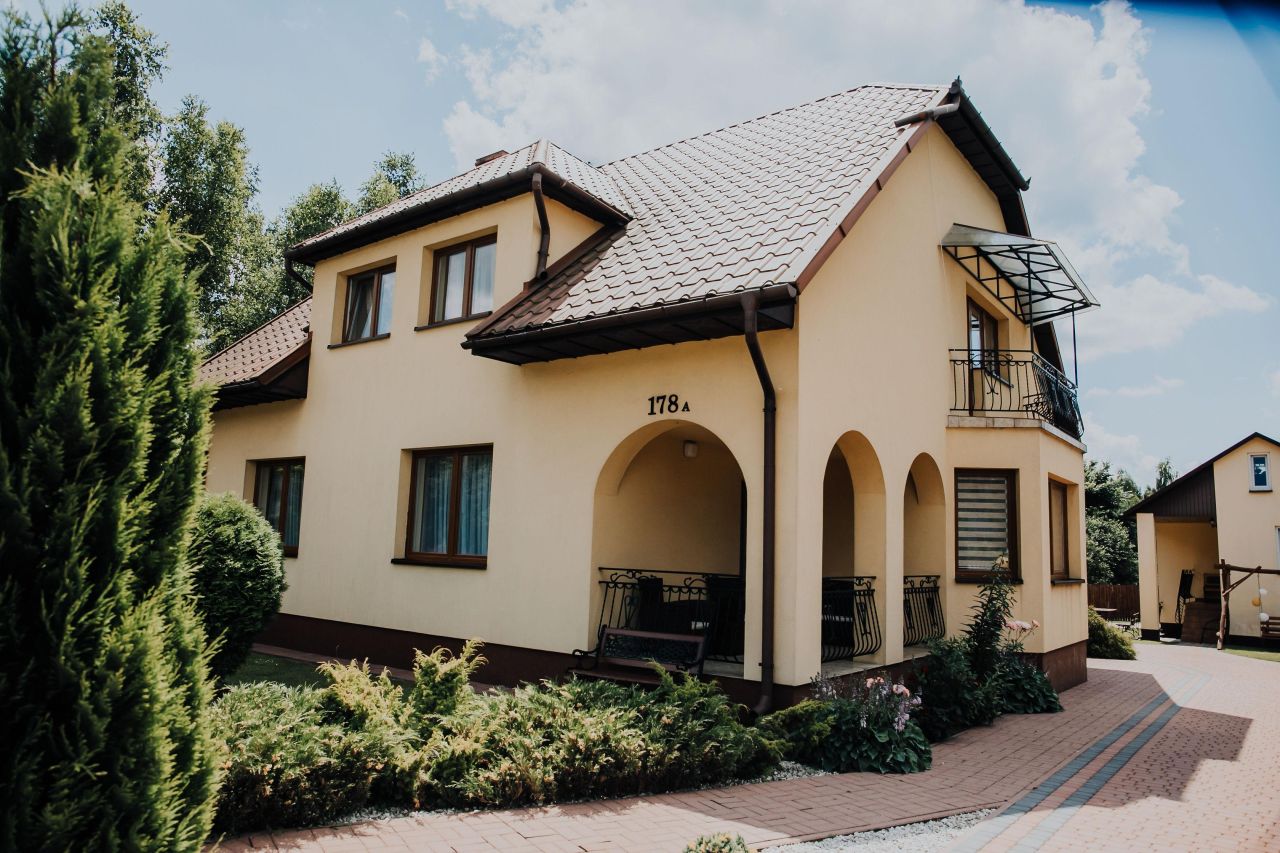 dom wolnostojący, 3 pokoje Wiśniowa. Zdjęcie 1