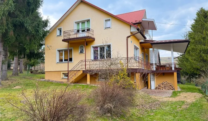 dom wolnostojący, 10 pokoi Bukowiec