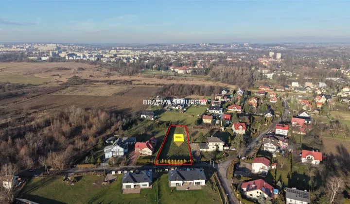 Działka inwestycyjna Kraków Nowa Huta, ul. Odmętowa