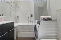 Mieszkanie 3-pokojowe Warszawa Włochy, ul. Nastrojowa. Zdjęcie 2