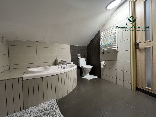 dom wolnostojący, 6 pokoi Jędrzejów, ul. Kadłubka. Zdjęcie 15