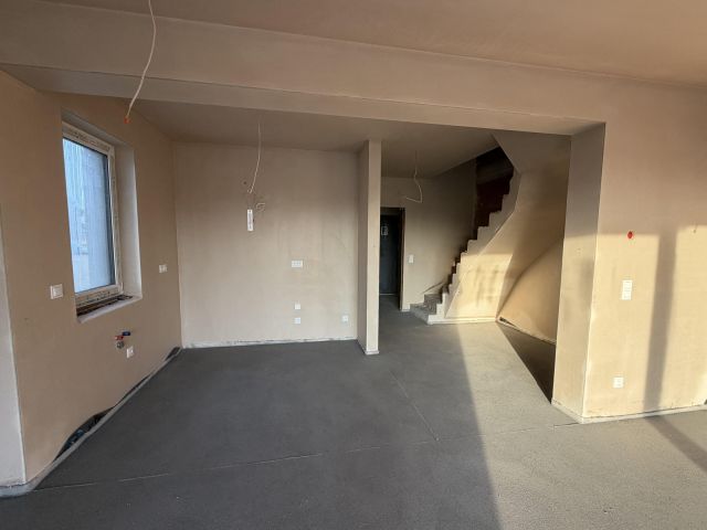 bliźniak, 4 pokoje Mechnice, ul. Jaśminowa. Zdjęcie 10