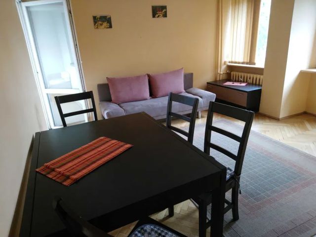 Mieszkanie 3-pokojowe Katowice Śródmieście, ul. Uniwersytecka. Zdjęcie 1
