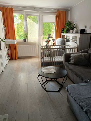 Mieszkanie 3-pokojowe Płock, ul. Konstantego Ildefonsa Gałczyńskiego. Zdjęcie 1