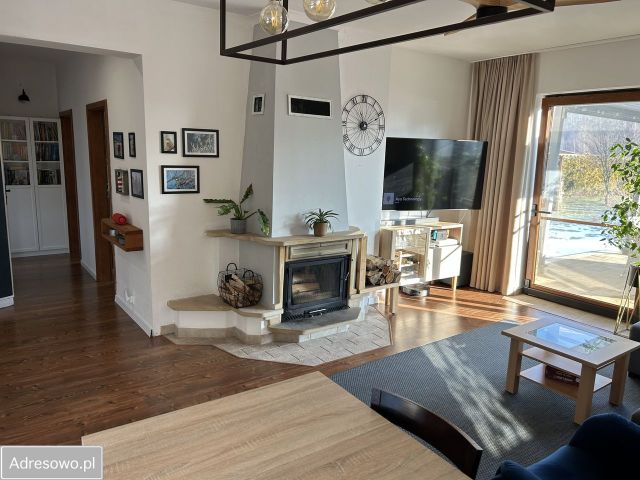 dom wolnostojący, 4 pokoje Koszalin, ul. Dzierżęcińska. Zdjęcie 1