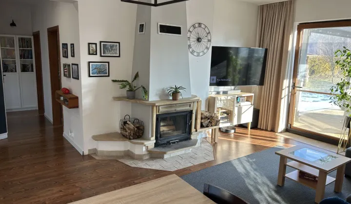 dom wolnostojący, 4 pokoje Koszalin, ul. Dzierżęcińska