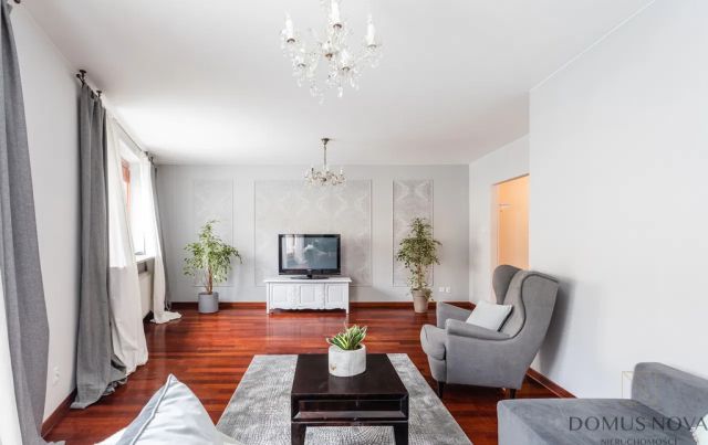 Mieszkanie 3-pokojowe Warszawa Śródmieście, al. Jana Chrystiana Szucha. Zdjęcie 3