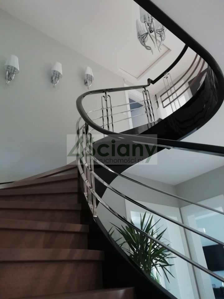 dom wolnostojący, 7 pokoi Jazgarzewszczyzna. Zdjęcie 10