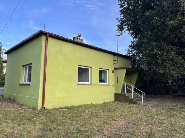 dom wolnostojący Częstochowa Błeszno, ul. Kusocińskiego. Zdjęcie 1