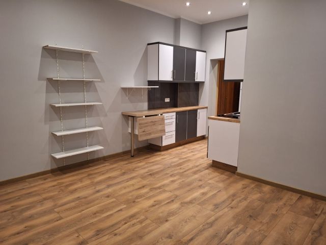 Mieszkanie 1-pokojowe Bydgoszcz Śródmieście, ul. ks. Augustyna Kordeckiego. Zdjęcie 1