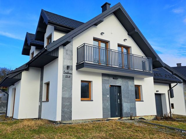 dom wolnostojący, 6 pokoi Krynica-Zdrój, ul. Źródlana. Zdjęcie 1