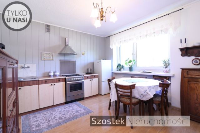 dom wolnostojący, 4 pokoje Częstochowa Lisiniec. Zdjęcie 3