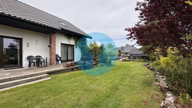 dom wolnostojący, 3 pokoje Szewce. Zdjęcie 3