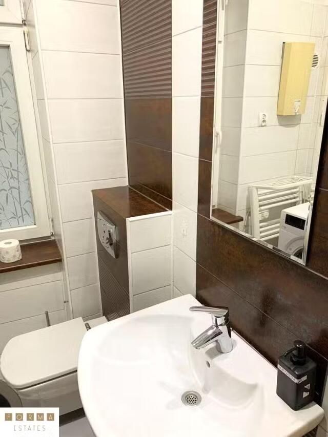 Mieszkanie 5-pokojowe Katowice Śródmieście, ul. Henryka Sienkiewicza. Zdjęcie 12