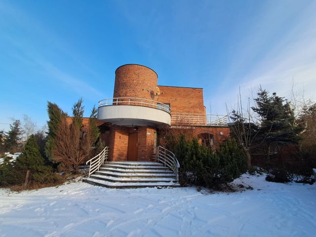 dom wolnostojący, 5 pokoi Kalisz Winiary. Zdjęcie 1