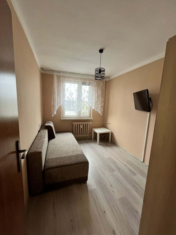 Mieszkanie 2-pokojowe Oświęcim, ul. Wiktora Bałandy. Zdjęcie 1