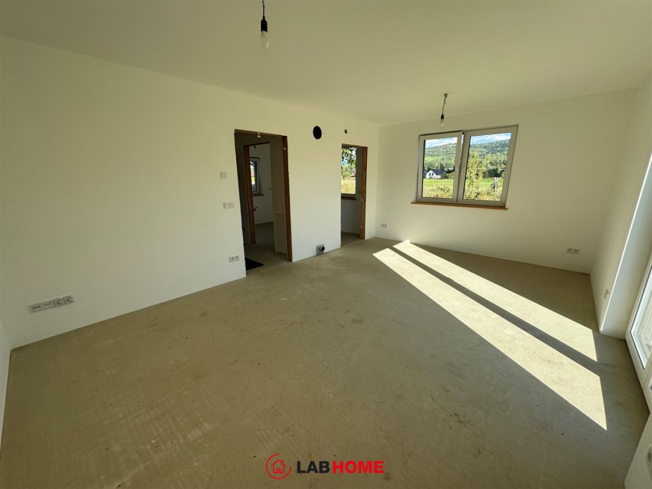 dom wolnostojący, 5 pokoi Cisiec, ul. Trakt Cesarski. Zdjęcie 10