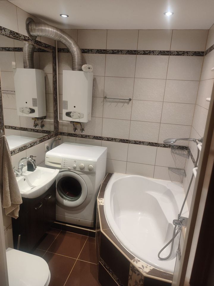 Mieszkanie 3-pokojowe Kędzierzyn-Koźle, ul. Leszka Białego. Zdjęcie 5