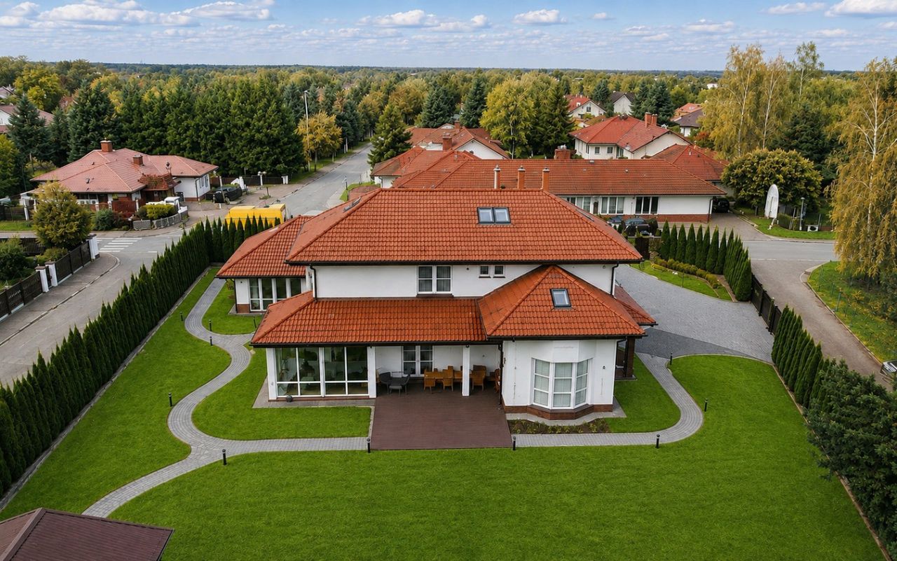dom wolnostojący, 5 pokoi Michałów-Grabina. Zdjęcie 29