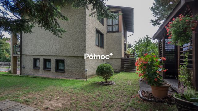 dom wolnostojący, 6 pokoi Nowa Ruda Słupiec, ul. Ludwika Waryńskiego. Zdjęcie 10
