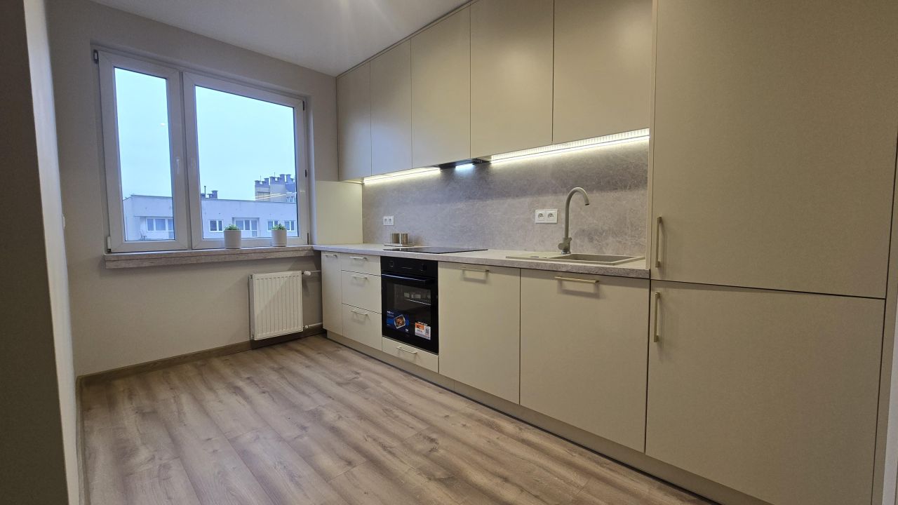 Mieszkanie 2-pokojowe Częstochowa Centrum, ul. Czartoryskiego. Zdjęcie 2