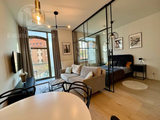 Mieszkanie 2-pokojowe Wrocław Śródmieście, ul. Staromłyńska. Zdjęcie 1