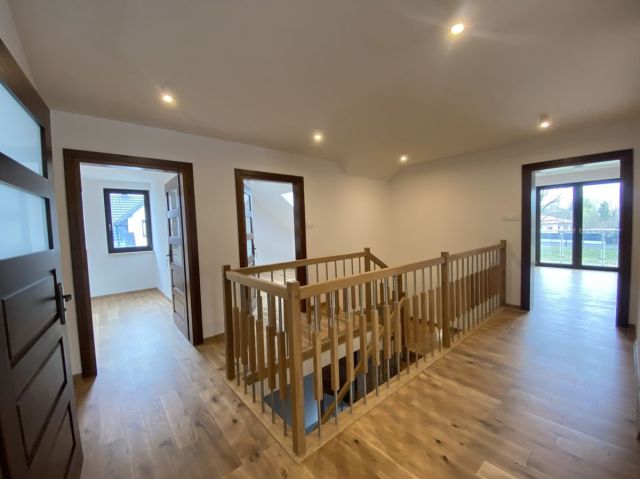 dom wolnostojący, 4 pokoje Radom Długojów, ul. Juliusza Słowackiego. Zdjęcie 10