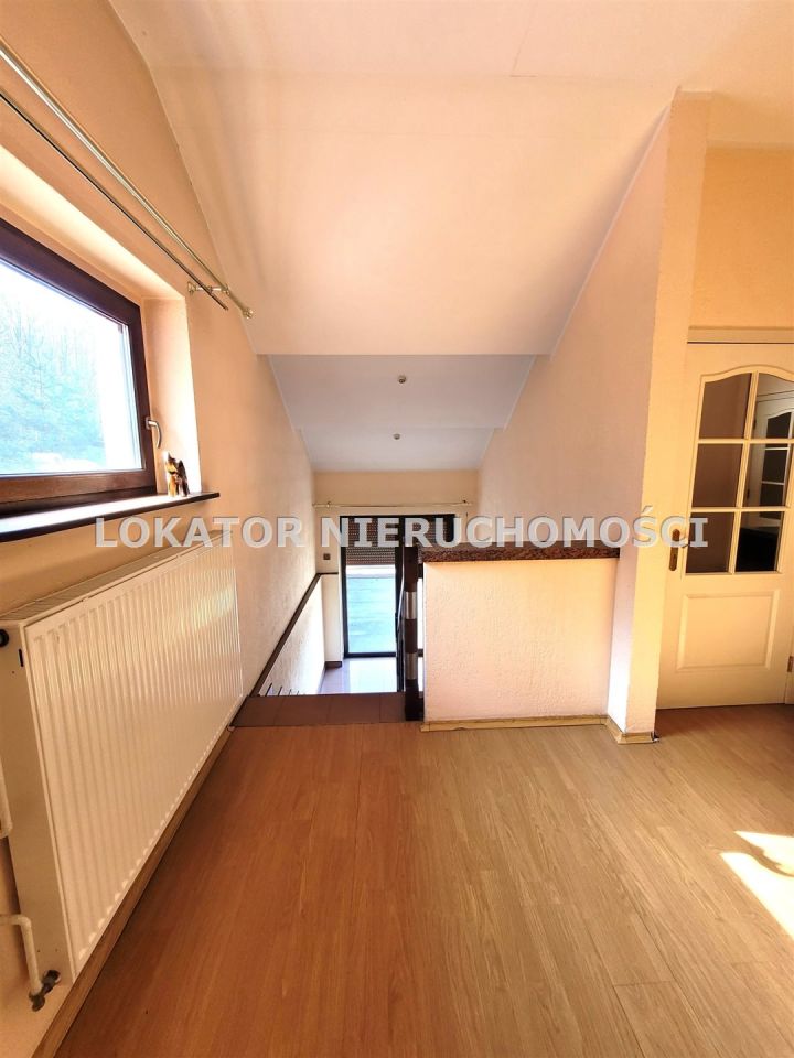 dom wolnostojący, 5 pokoi Kaczory. Zdjęcie 22