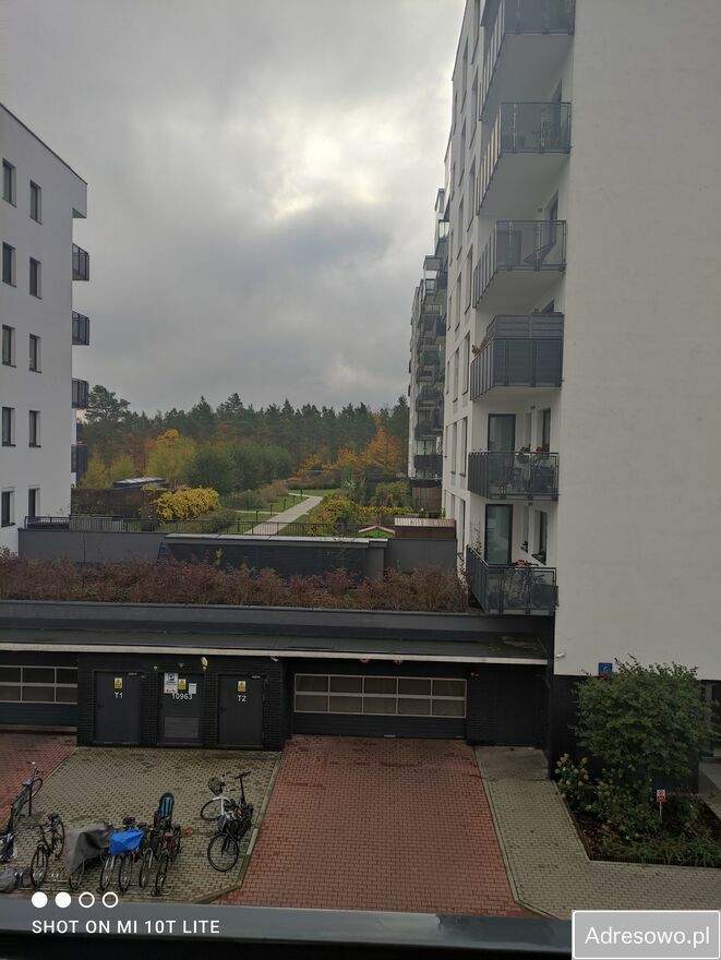 Mieszkanie 3-pokojowe Warszawa Falenica, ul. Poematu. Zdjęcie 4