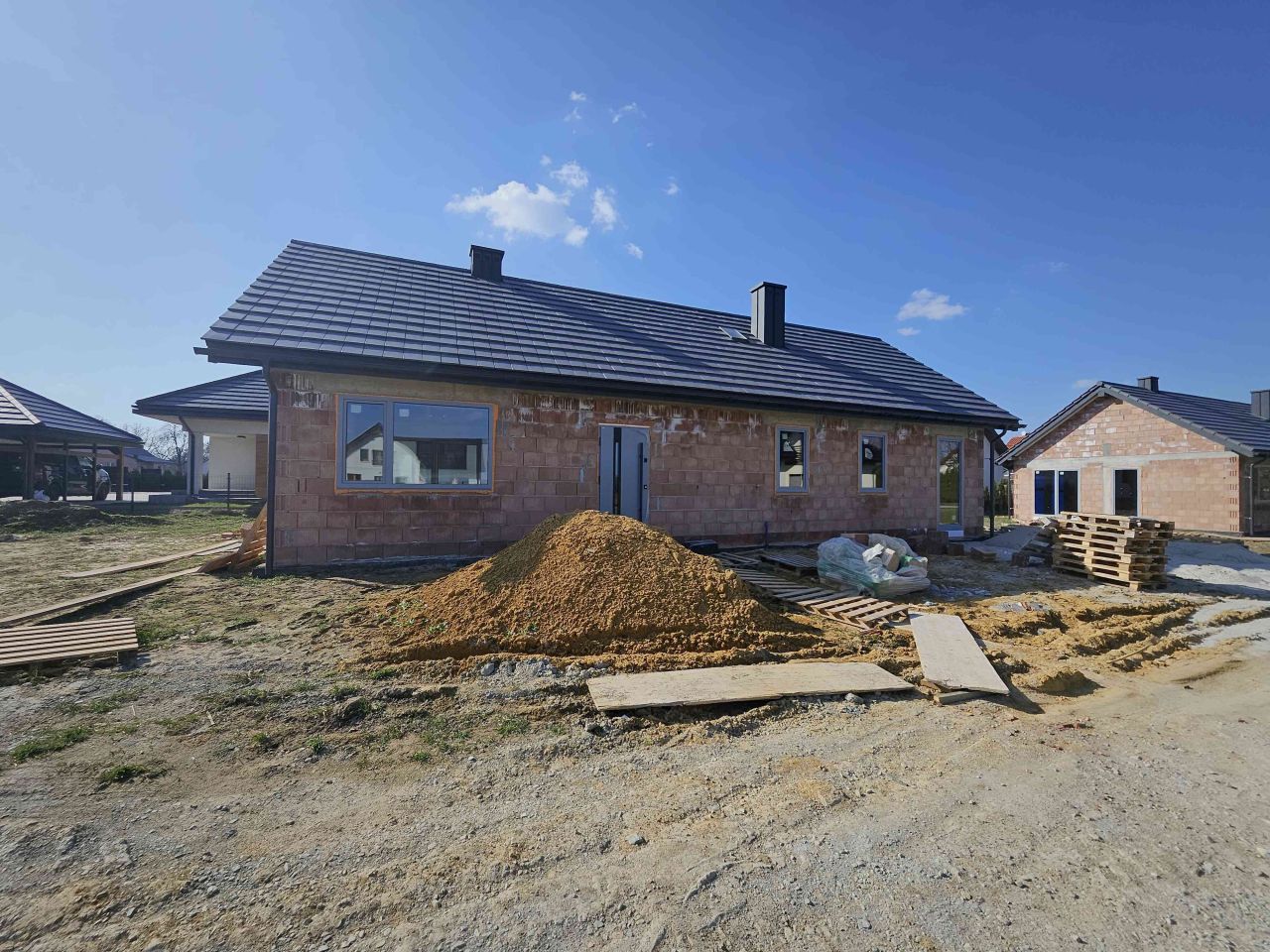 dom wolnostojący, 4 pokoje Pisary, ul. Spacerowa. Zdjęcie 2