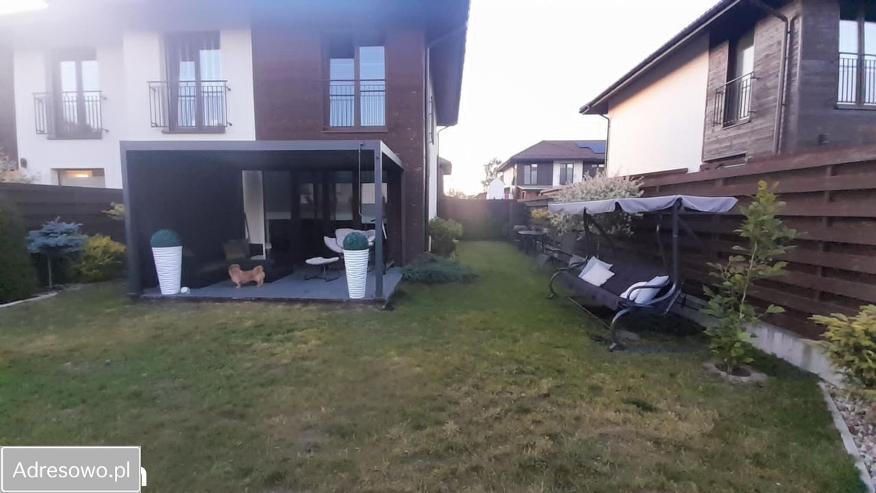 dom szeregowy, 3 pokoje Łyski. Zdjęcie 2