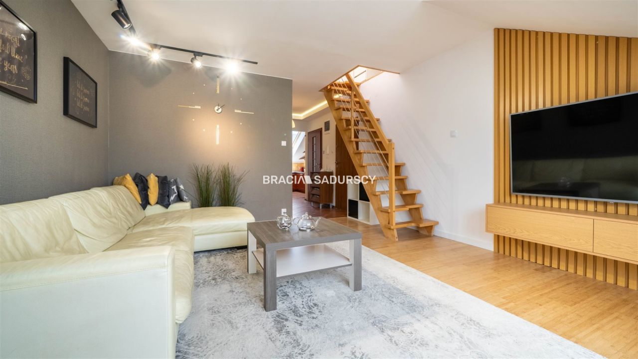 Mieszkanie 3-pokojowe Kraków Kosocice, ul. Romana Żelazowskiego. Zdjęcie 2