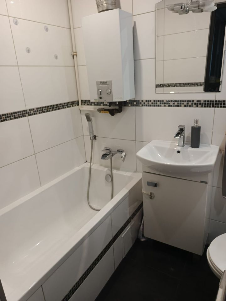 Mieszkanie 3-pokojowe Ruda Śląska Wirek, Lecha. Zdjęcie 2