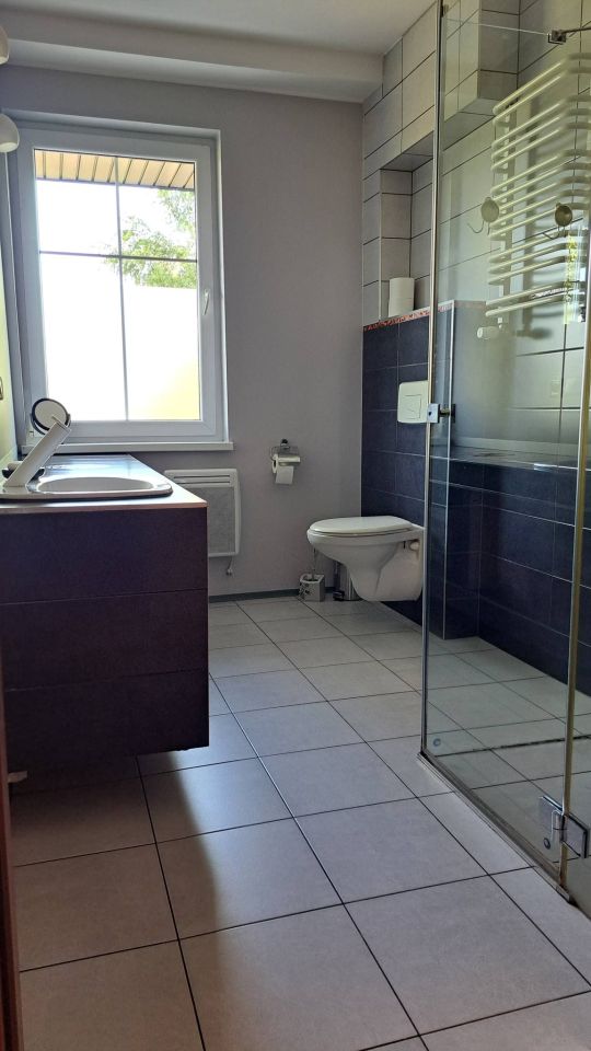 dom wolnostojący, 4 pokoje Sianów, ul. Tylna. Zdjęcie 13