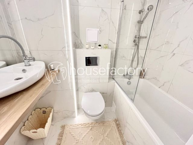 Mieszkanie 2-pokojowe Łódź Dąbrowa, ul. Juliusza Kossaka. Zdjęcie 9