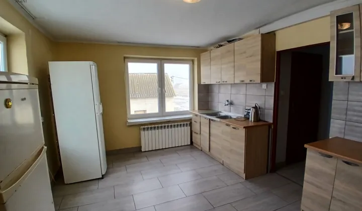 dom wolnostojący, 7 pokoi Łazin