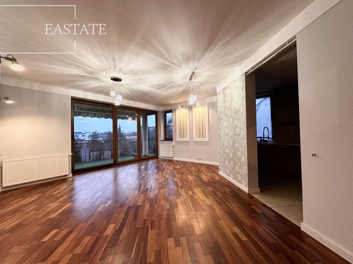 Mieszkanie 4-pokojowe Warszawa Włochy, ul. Trzcinowa. Zdjęcie 1