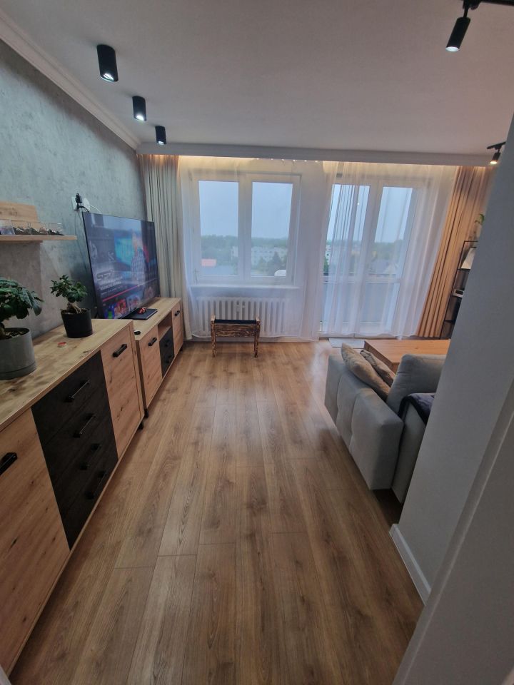 Mieszkanie 4-pokojowe Milejów, ul. Partyzancka. Zdjęcie 2