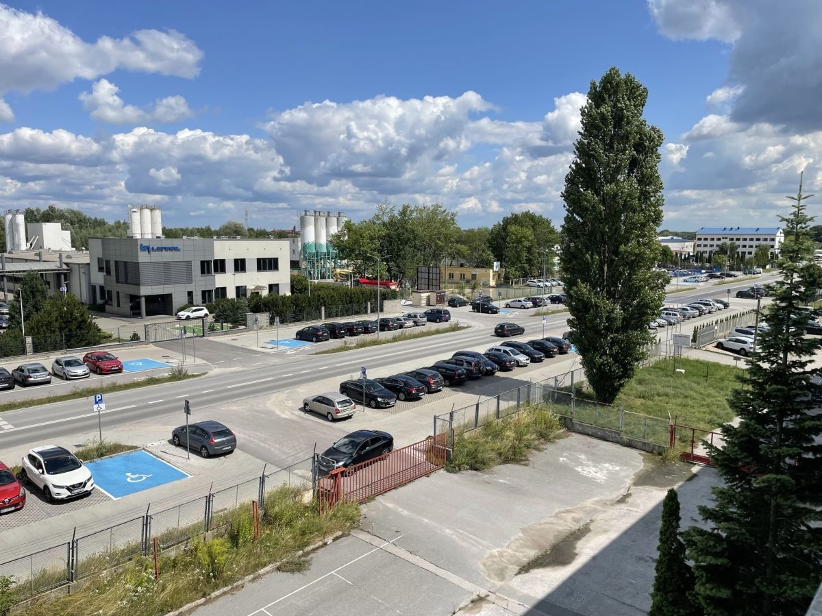 Biuro Radom Gołębiów, ul. Marii Fołtyn. Zdjęcie 11