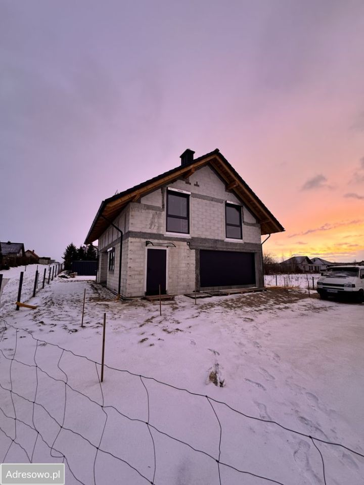 dom wolnostojący, 6 pokoi Różyny. Zdjęcie 6