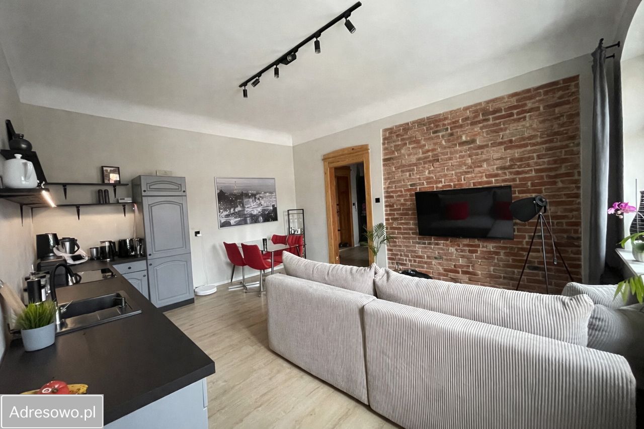 Mieszkanie 2-pokojowe Lwówek Śląski. Zdjęcie 1