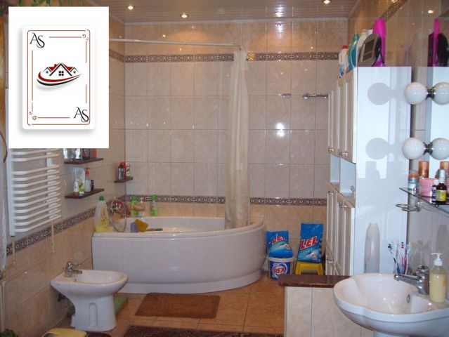 dom wolnostojący, 8 pokoi Piotrków Kujawski, ul. 1 Maja. Zdjęcie 12