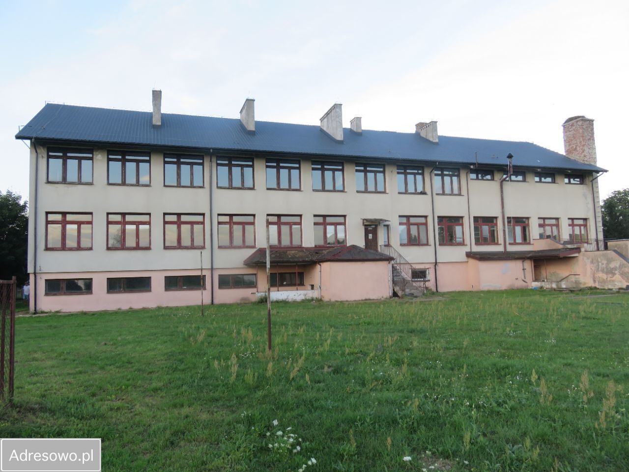 Lokal Paprotnia. Zdjęcie 3