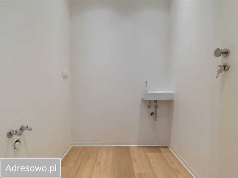 Biuro Kraków Dębniki, ul. Władysława Mitkowskiego. Zdjęcie 5