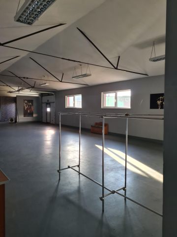 Hala/magazyn Szydłowiec, ul. gen. Józefa Sowińskiego. Zdjęcie 15